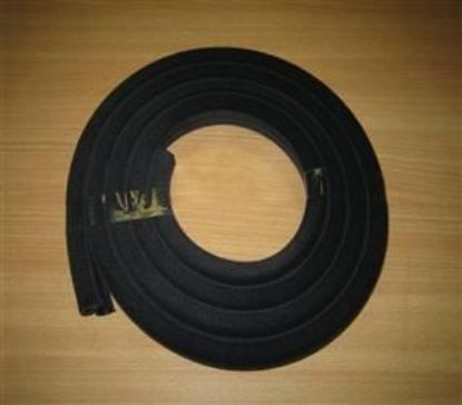 Picture of DOOR APERTURE SEAL BLACK FURLEX SPIT/TR6(707931)