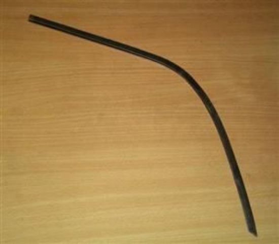 Picture of REAR VALANCE EDGE TRIM SPIT MK1 - 3/GT6 MK1/2(706600)