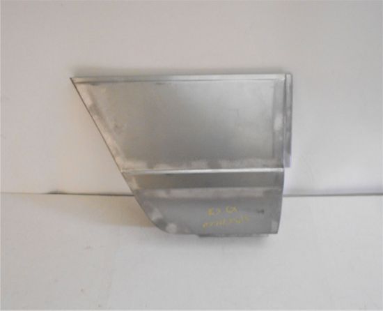 Picture of FRONT WING REAR LOWER PANEL L/H(SOC TOOLING FUND)(JPS671LCP)