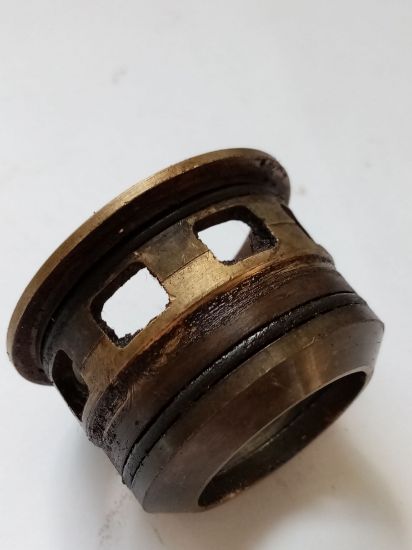 Picture of WATER PUMP SEAL HOUSING USED(148454U)