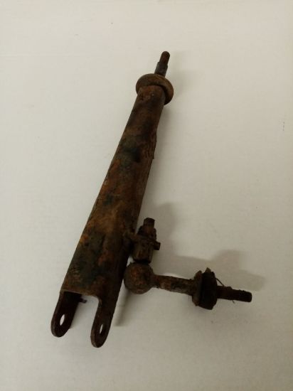 Picture of DRAGSTRUT USED R/H(TKC2863U)